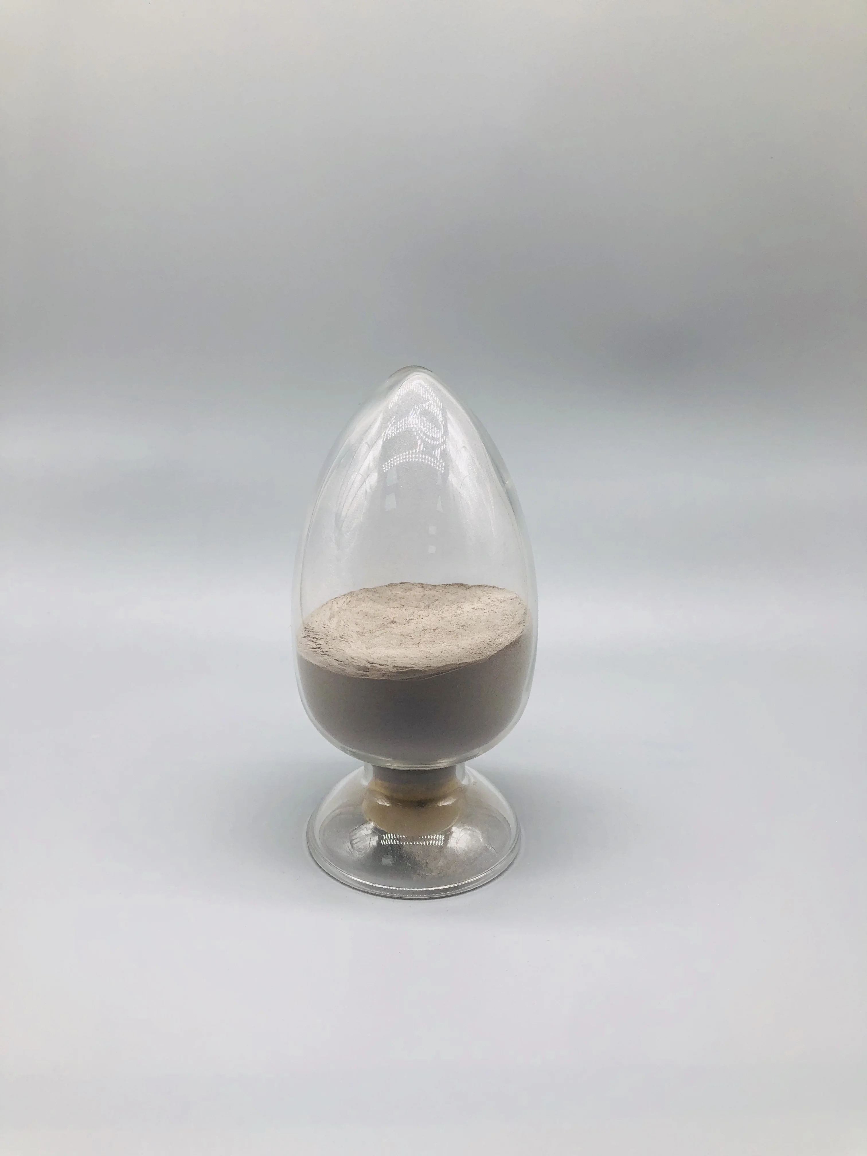 Light Grey Anti-sliding Wear Dioxide Composite Aluminum Titanium Powder At13