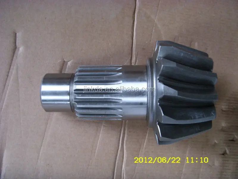 113-15-23240 Pinion for D31P-17 D31P-18 bulldozer
