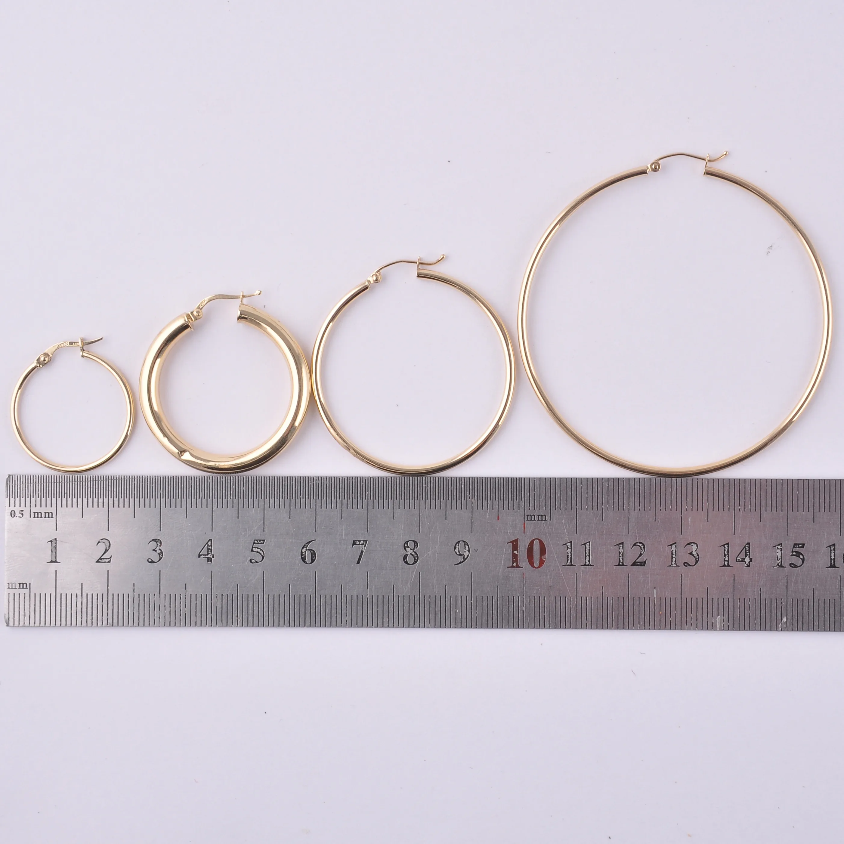 
Gold Chunky Stacking Hoops For Women 925 Sterling Silver Classic Hoops Stud Earrings For Women Girlfriend Gift Jewelry 