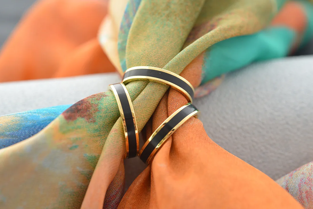 Metal High Quality Jewelry Fashion Three Rings Tricyclic Enamelled Stainless Steel Silk Scarf Buckle Rings For Scarf Women