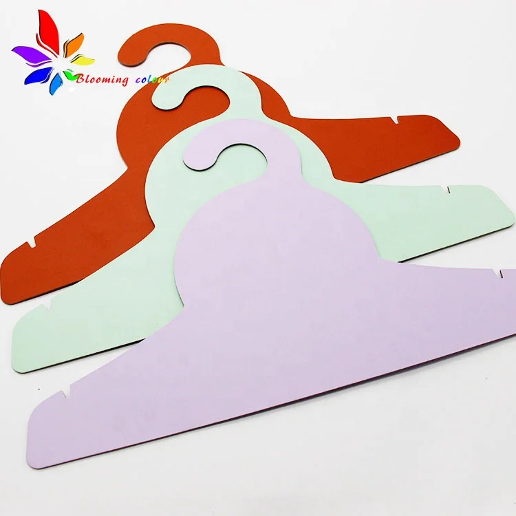 100% recycled brown kraft paper clothes hanger