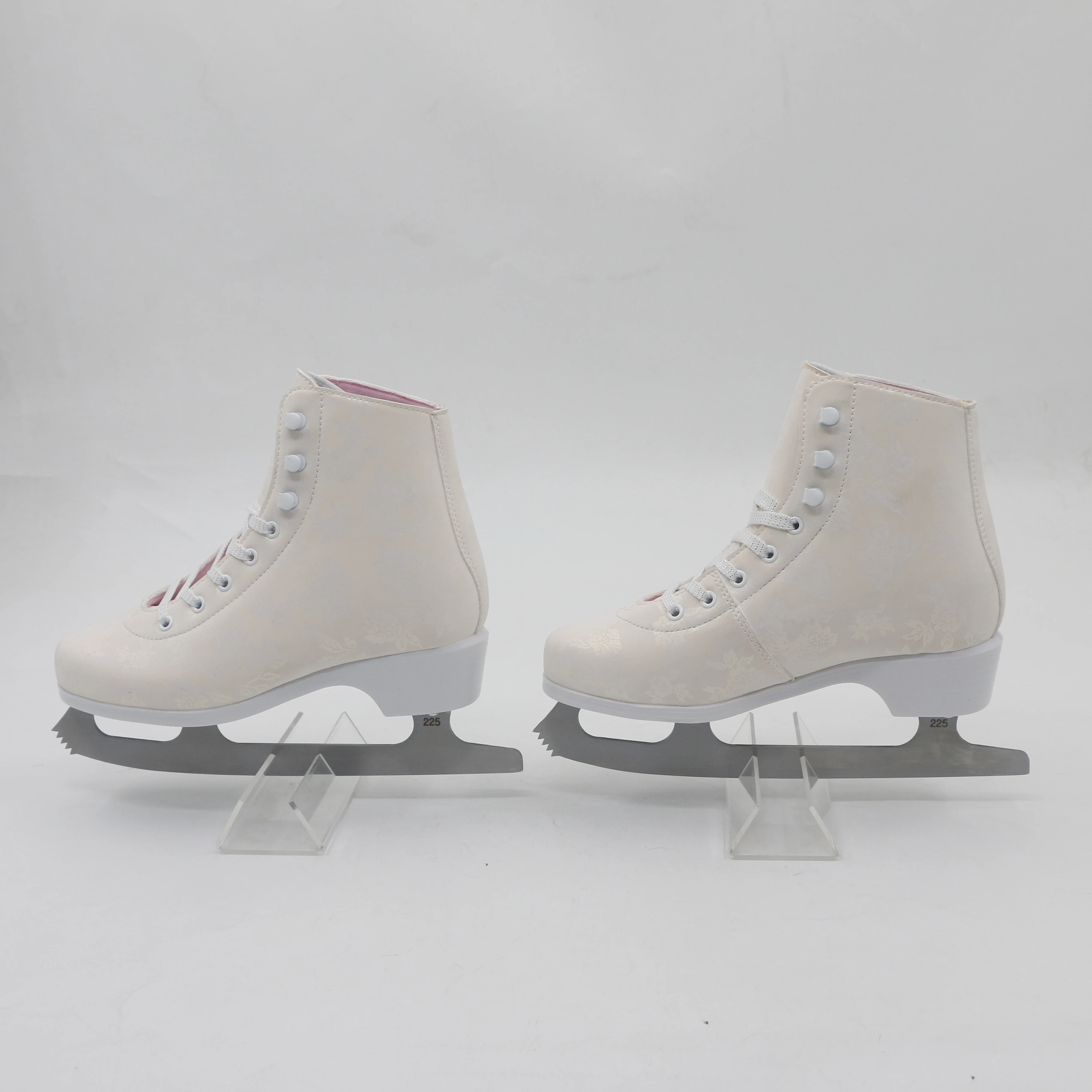 OEM Factory Price Professional Speed Ice Skating Shoes with Hard Shell PVC Sole Roller Skate