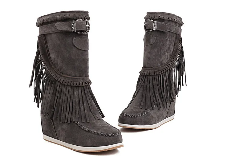 2023 hot sell wholesalers fashion tassels design fringe woman long boots zipper mid heel elegant knee high boots for ladies