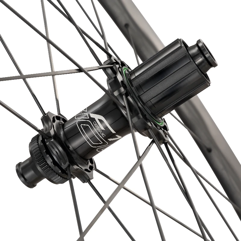 GIOO White Ultralight Road Bike Carbon Fiber Wheelset  53MM 58MM of Toray Carbon Fiber T700 T800  Racing Wheelsets