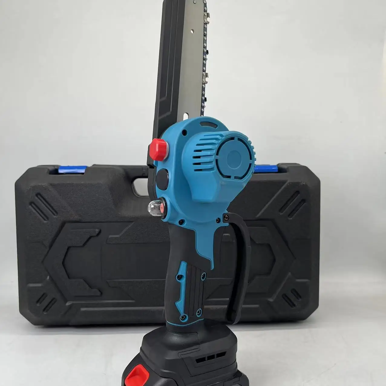 DD3434  Digital 4 inch 6 inch Oiler Electric Trimming Garden Tools Chain Saw Cordless Battery Cut Tree Woodworking Chainsaw
