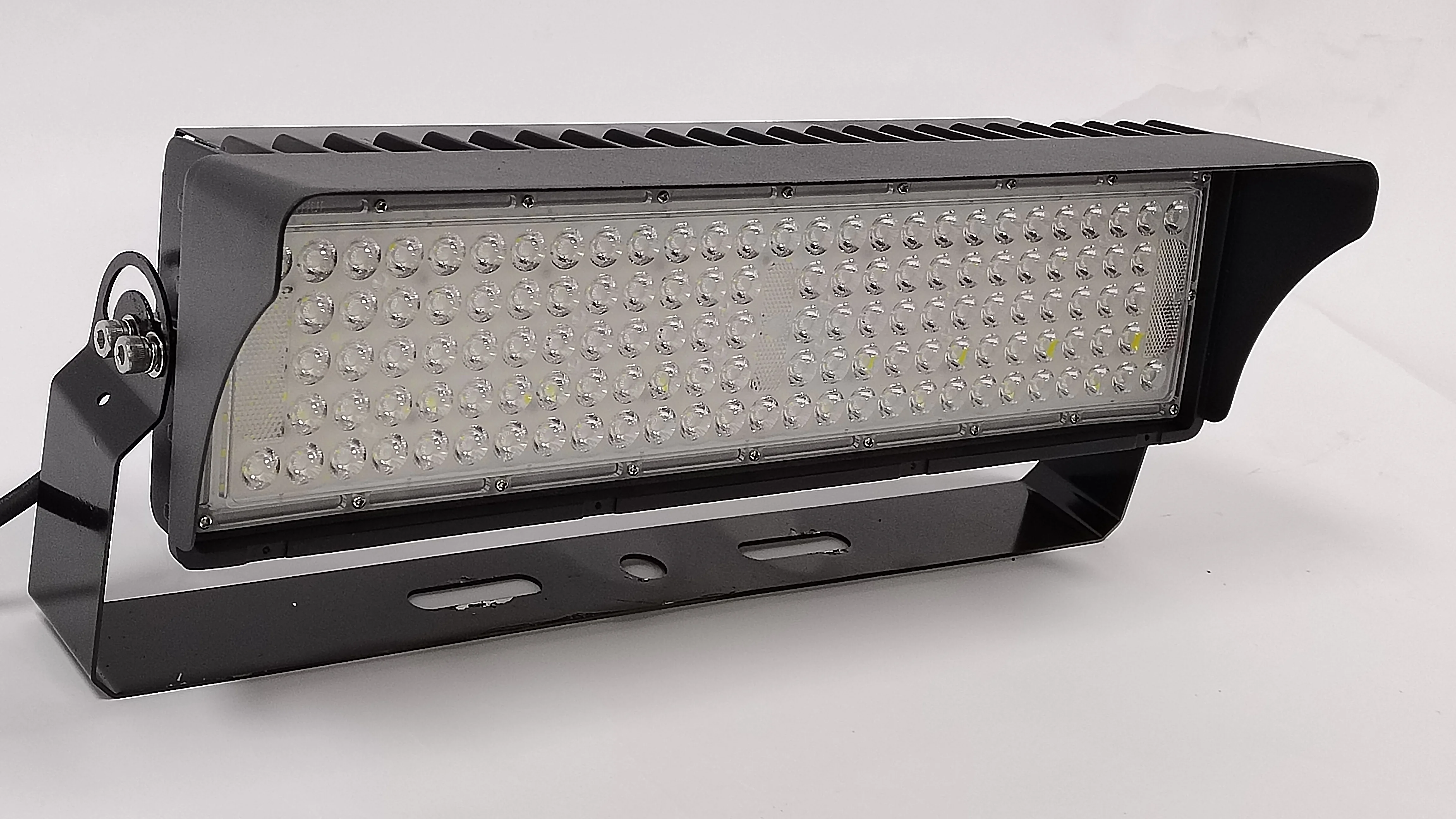 2023 New design with lamp shade tennis court stadium fields basketball fields led sports light