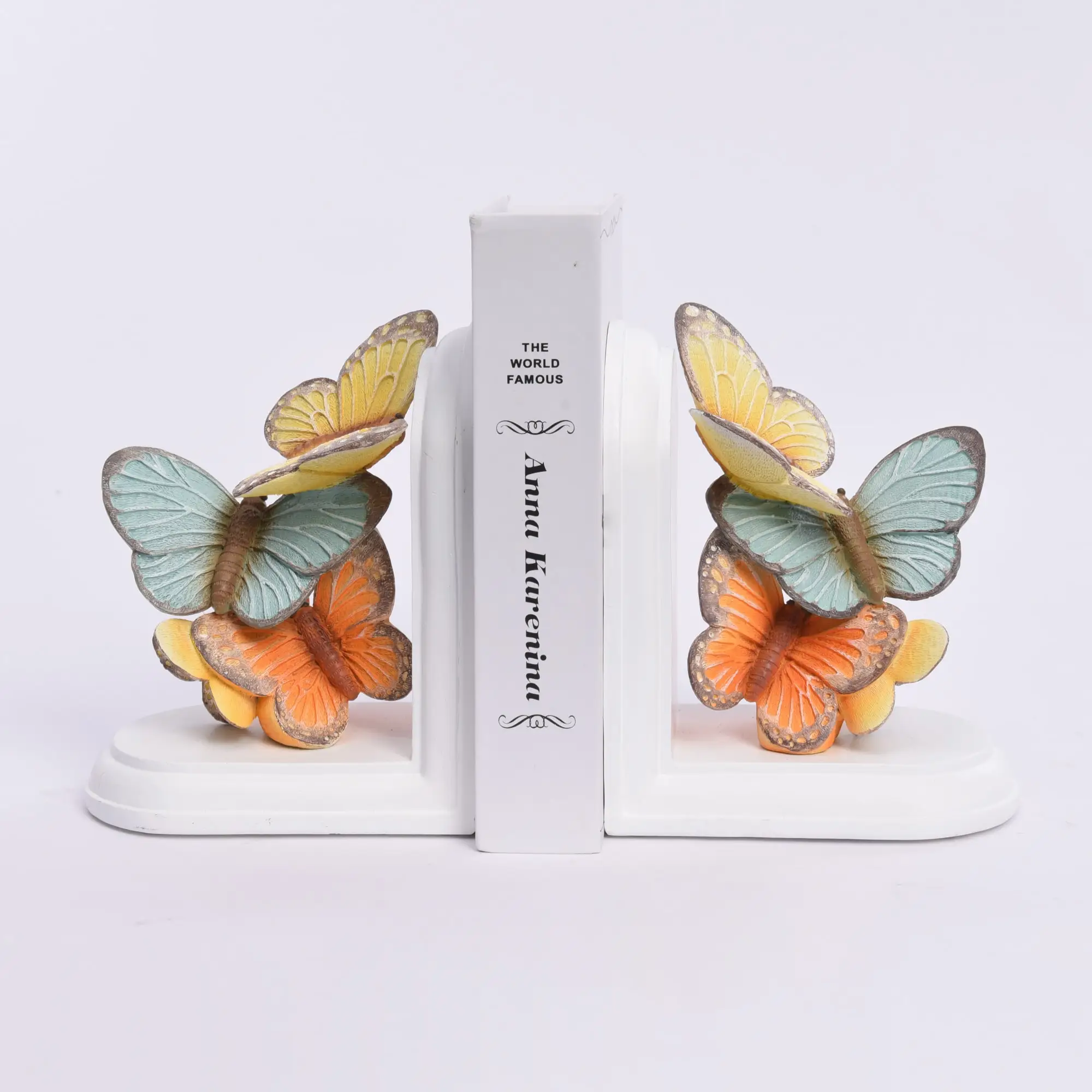 Butterfly Figurine Book Stand Nordic Resin Table Ornament Modern Home Decoration