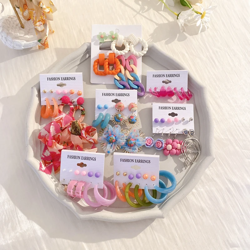 New fashion  Earring Set Creative Simple Acrylic Butterfly Flower Tassel Earrings Solid Color Pearl Earrings Women Jewelry