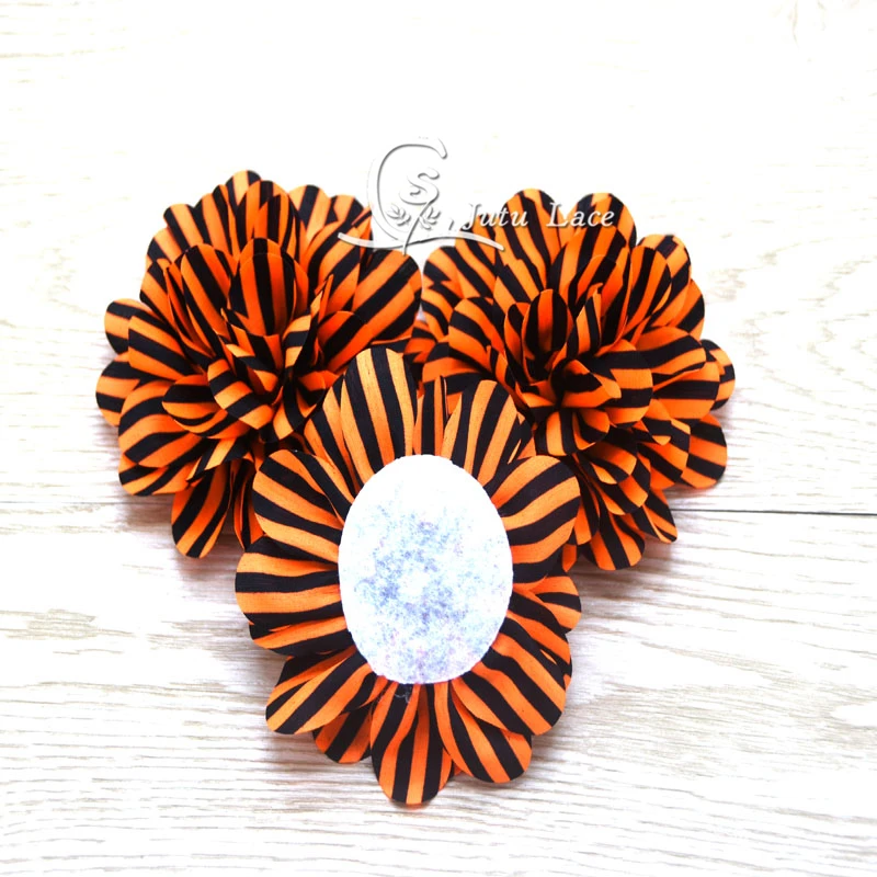 2019 Newest pearl center layer artificial flower with beads- handmade lace/ rhinestone center flowers for Halloween