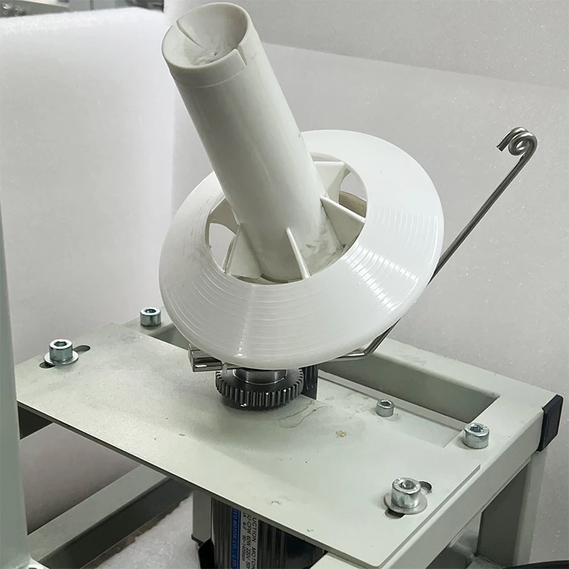 Электрическая намотка для пряжи шерстяных шариков металлических
