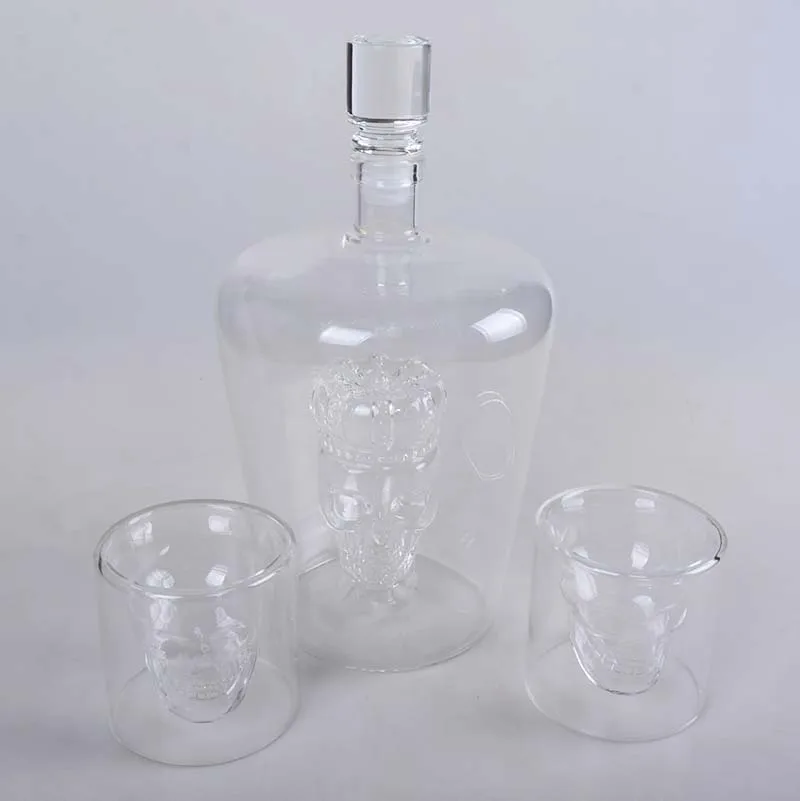 Skull bottle set with 2 skull glass