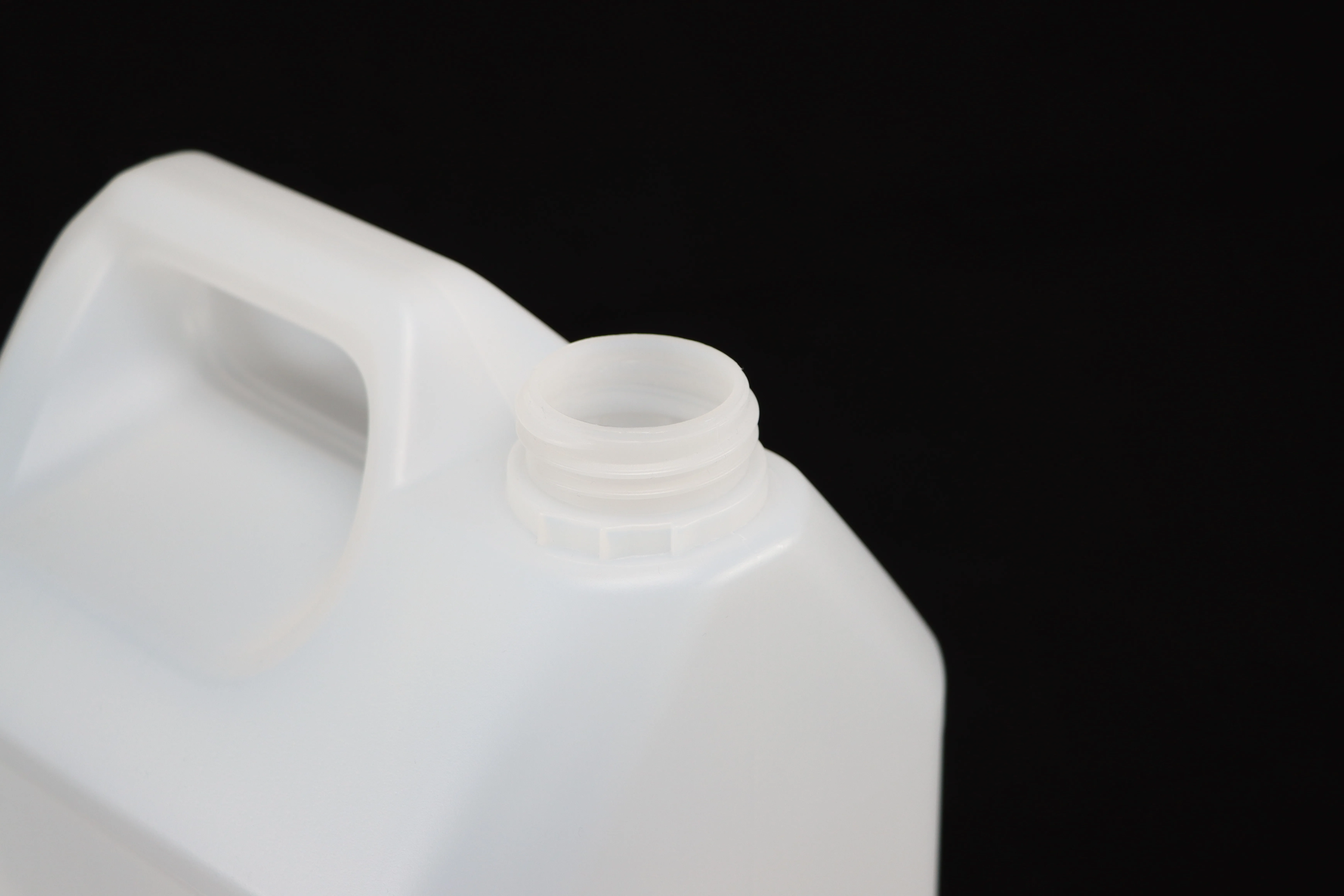 High quality various size food grade storage containers 1.3L 2L 2.5L 4L 5L 6L 10L 12.5L square plastic bucket with lid