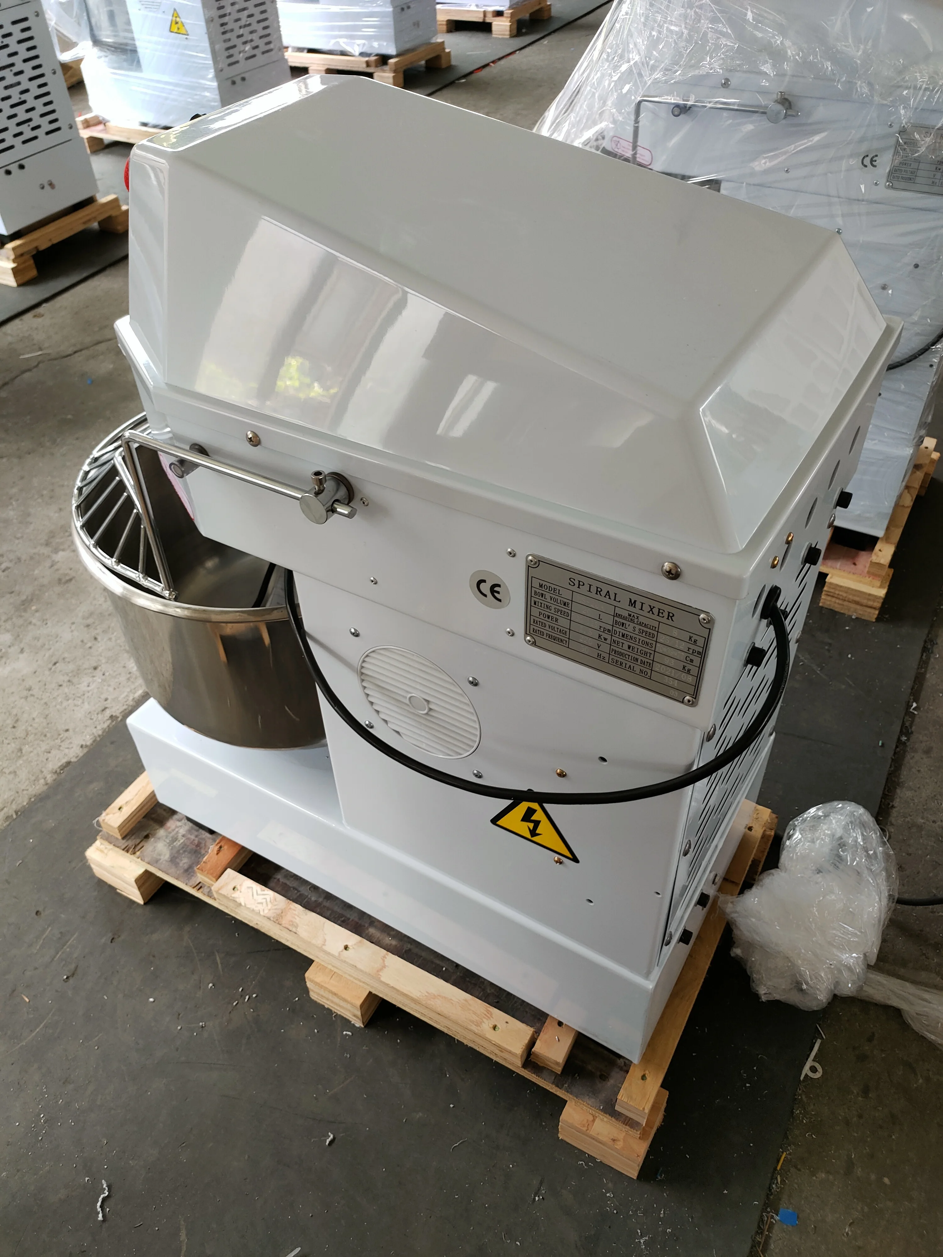 Cake Mixer Dough Kitchen Electric Spiral Dough Mixer 12kg Capacity