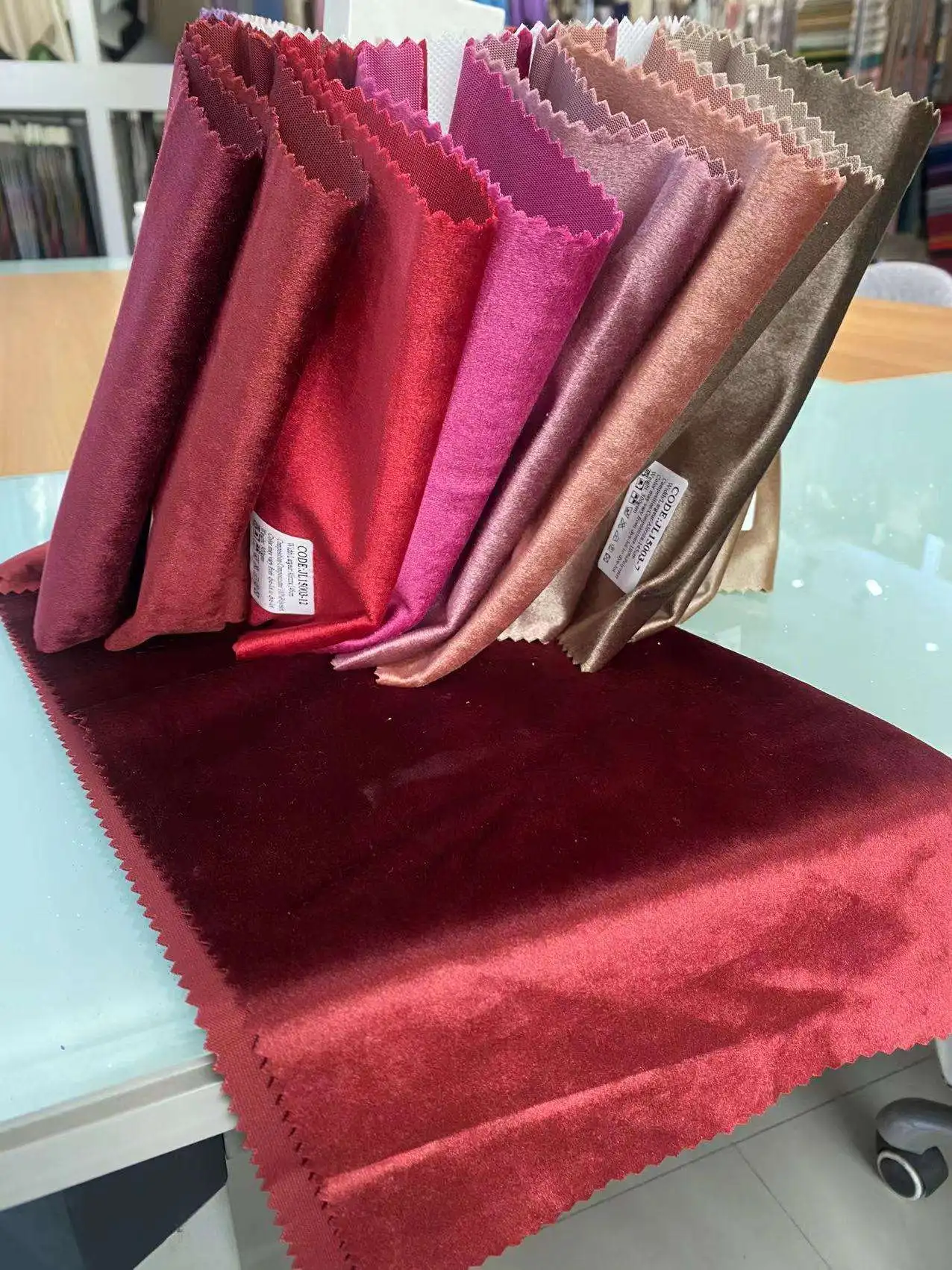 sofa fabric manufacturer luxury modern  hotel soft plain solid polyester velvet sofa  interior decoration fabric