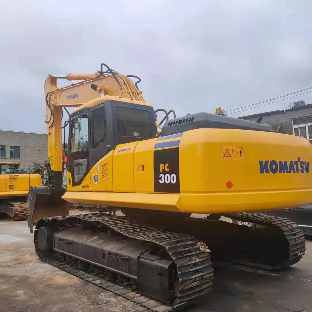 Cheap Used Japan Komatsu PC300-7 excavator Used Komatsu 30 ton Excavator price for sale