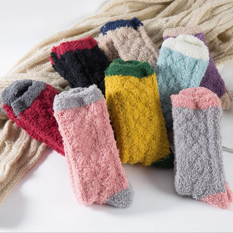 Wholesale Winter coral velvet socks home floor socks for women twist half-side velvet midtube thickened warm socks for sleep
