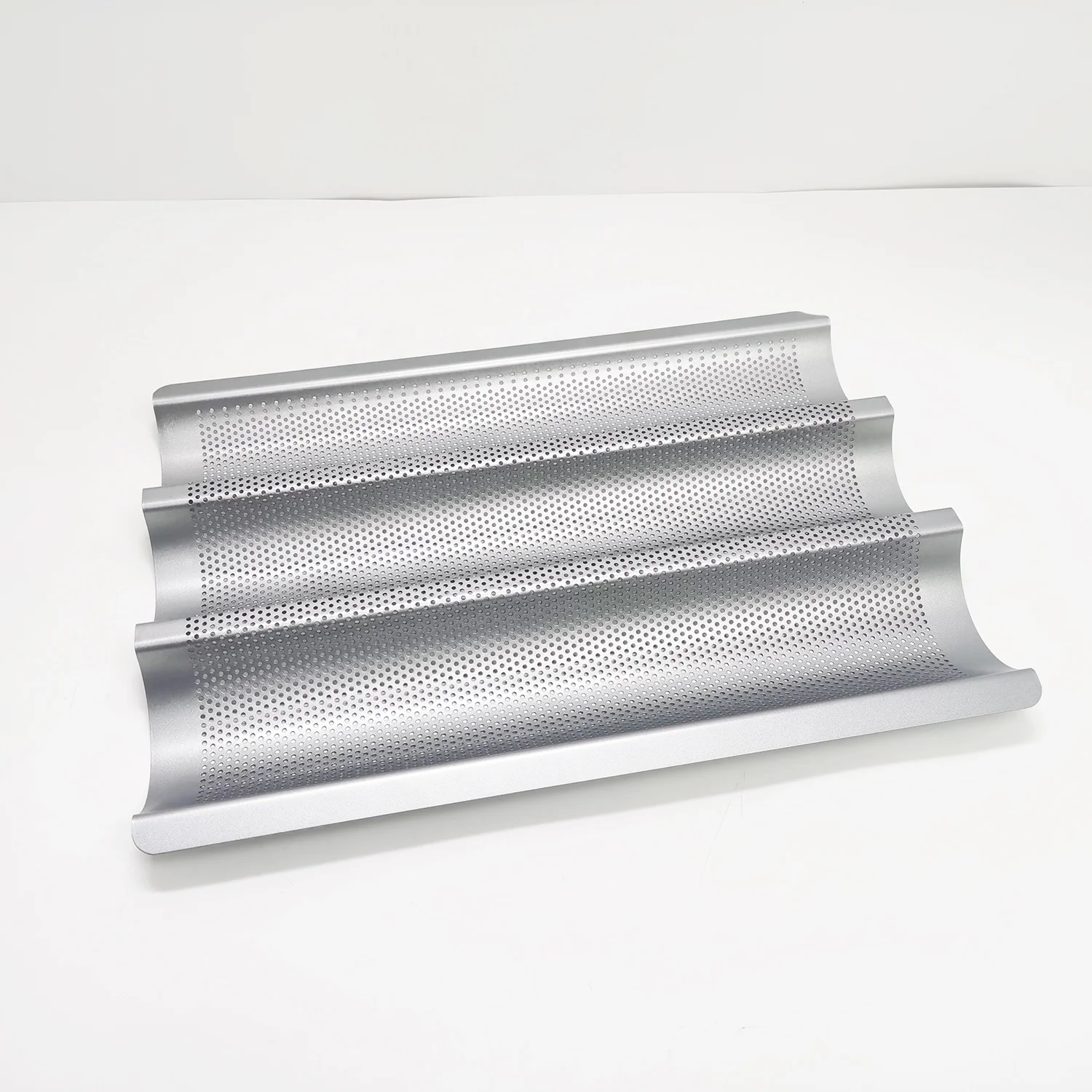 Carbon Steel Nonstick 3 Slots Perforated Baguette Tray French Bread Pan Bakeware