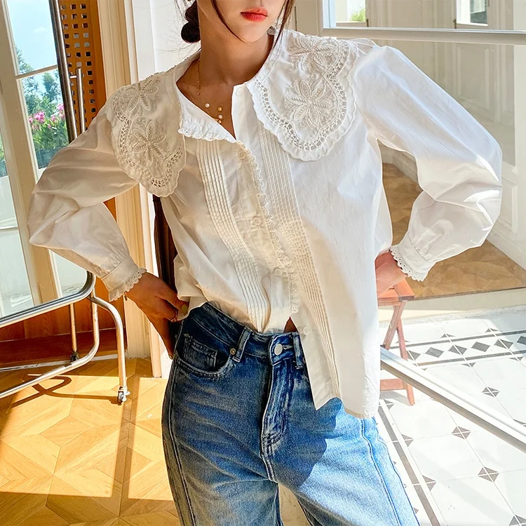 2023 New OEM Summer Daily  Women Long Bishop Sleeve Ladies  Shirt Fashion  Embroidery and Beading Club Collar Women Blouse