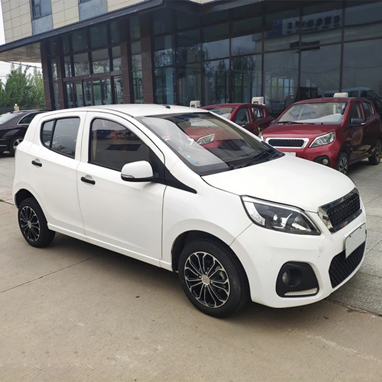 Right Hand Drive Electric Car Personal Electric Vehicle