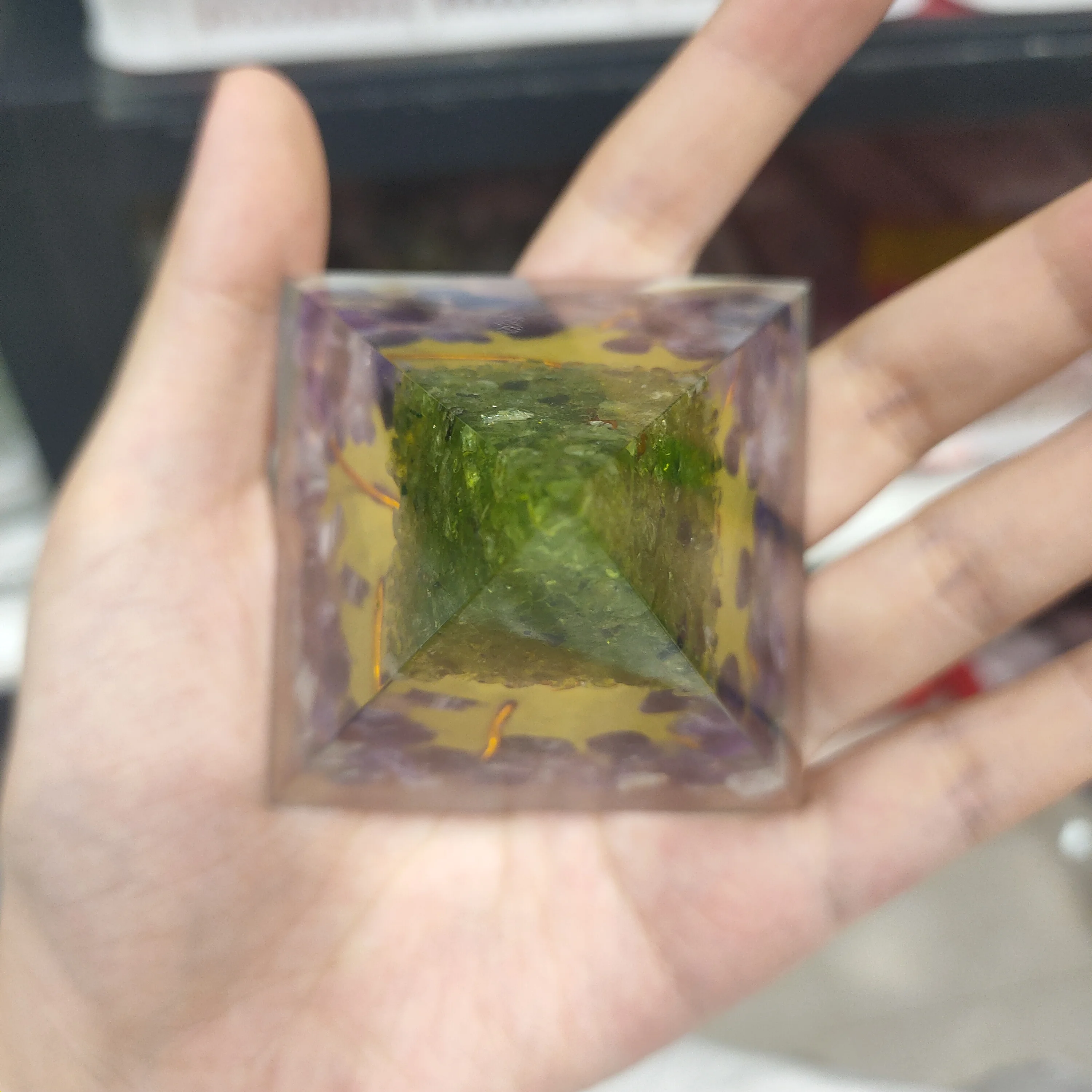 Wholesale Natural Crystal tower wand point Caribbean calcite tower for decoration