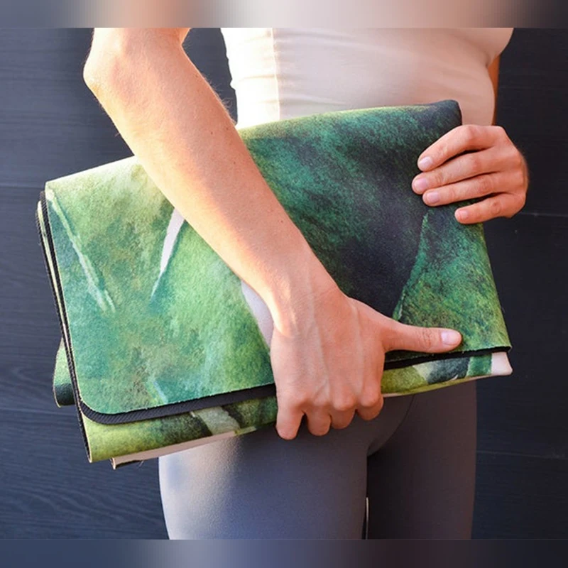 Home Gym Fitness Exercise Non-Slip Eco-Friendly Microfiber  Materials Customized Logo Printing Suede Yoga Mat Towel