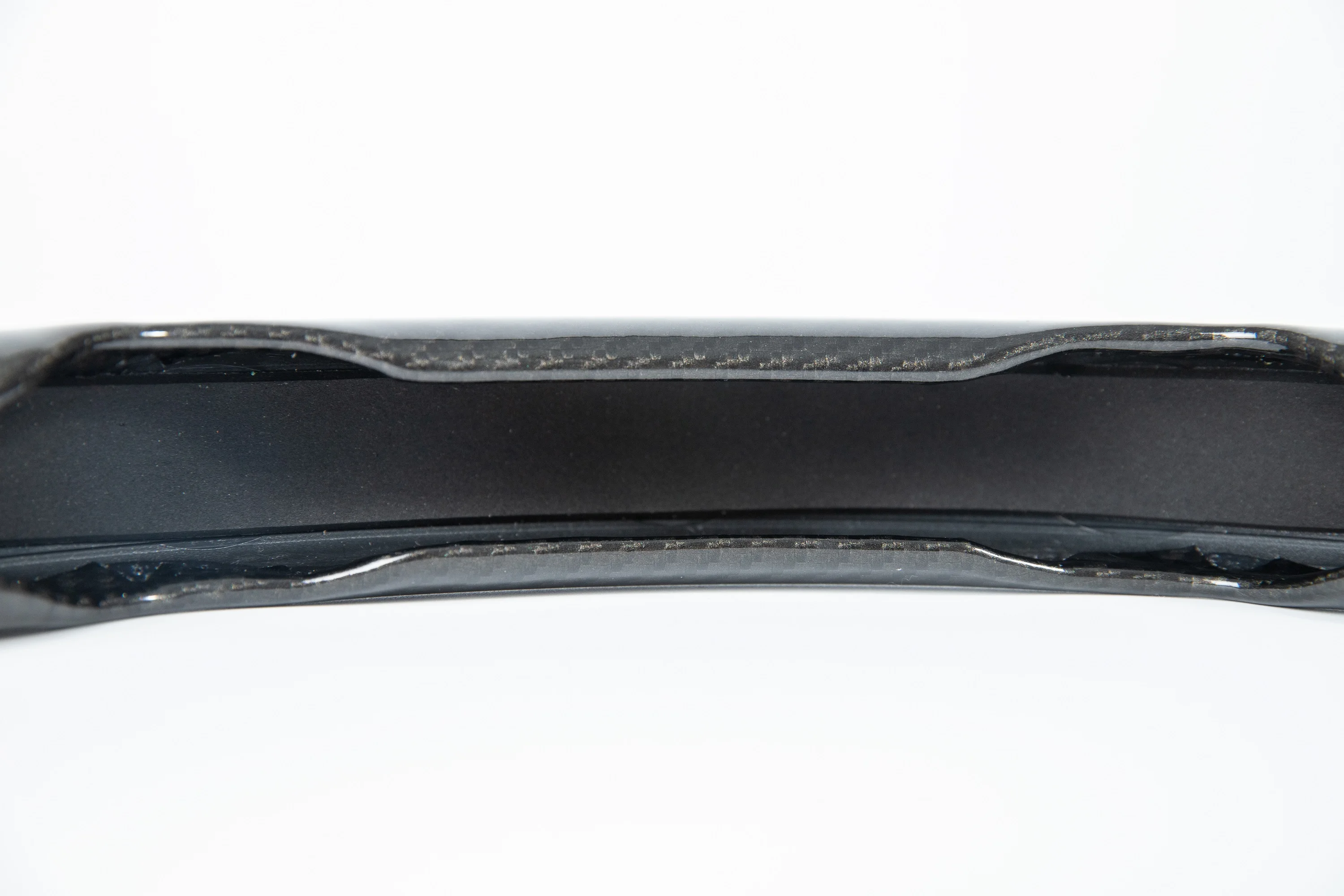 Car interior accessories 2023 Carbon Fiber Car Steering Wheel Cover Comfortable Sports anti -skid car steering wheel cover