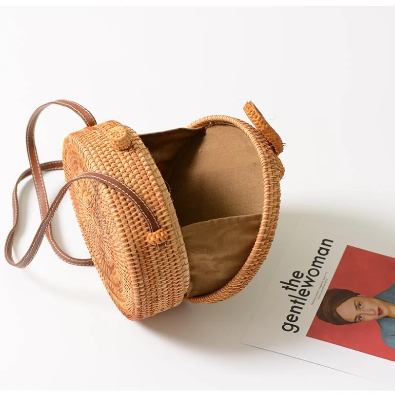 Плетеная круглая Сумка-тоут из бали, модный кошелек ручной работы на ремне, круглая Соломенная пляжная плетеная сумочка из ротанга