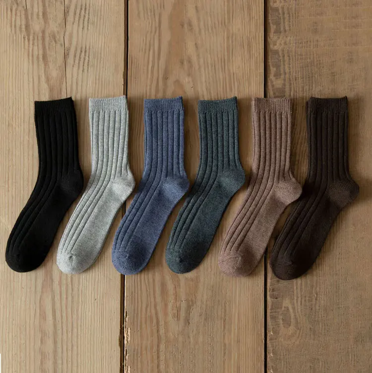 Wholesale Winter In Stock Hot Sale Fashion Thick Warm Thermal Outdoor Merino Grey Wool Socks Solid Color Fancy Men Striped Wool