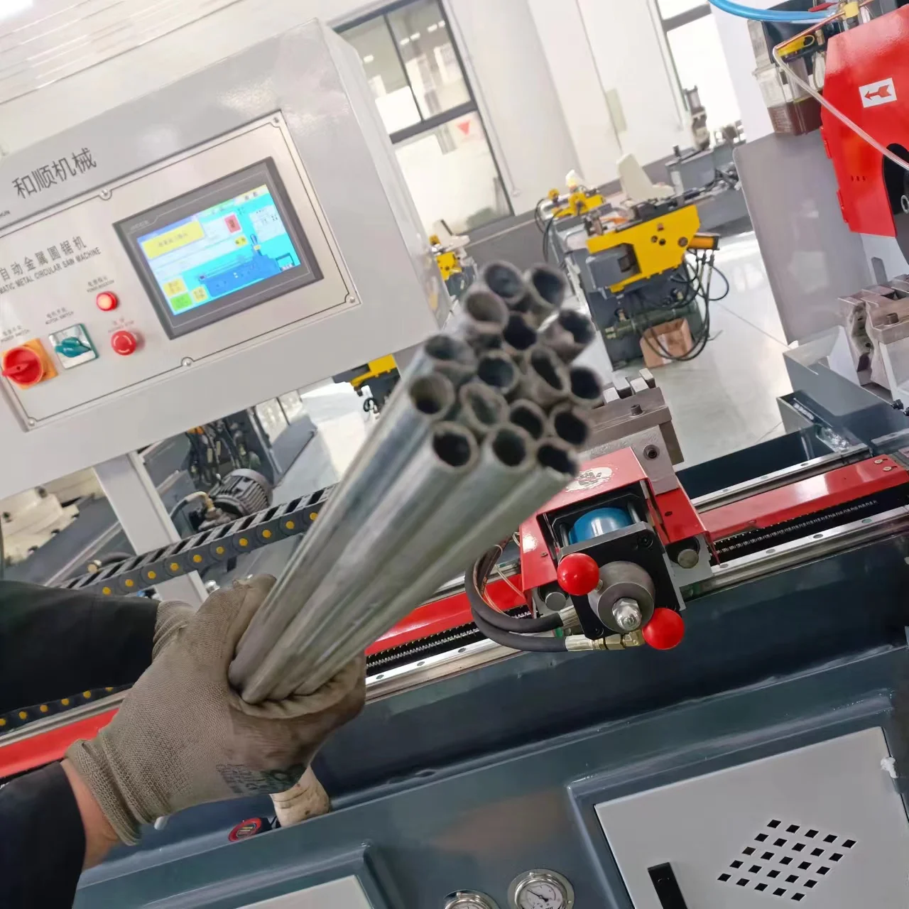 CNC Profile Automatic Feeding Electric Steel Iron Copper Aluminum Pipe Tube Cutting Machine Metal Circular Sawing Machine