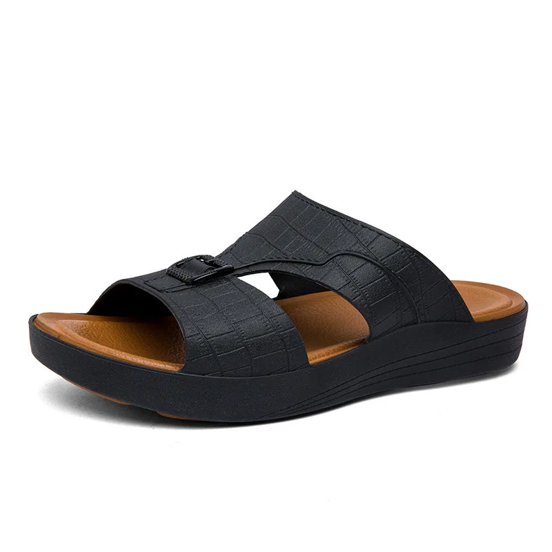Fashionable Leather Sandals for Men Lightweight Thick Sole Comfort Slides with Waterproof Feature PU Insole for Winter