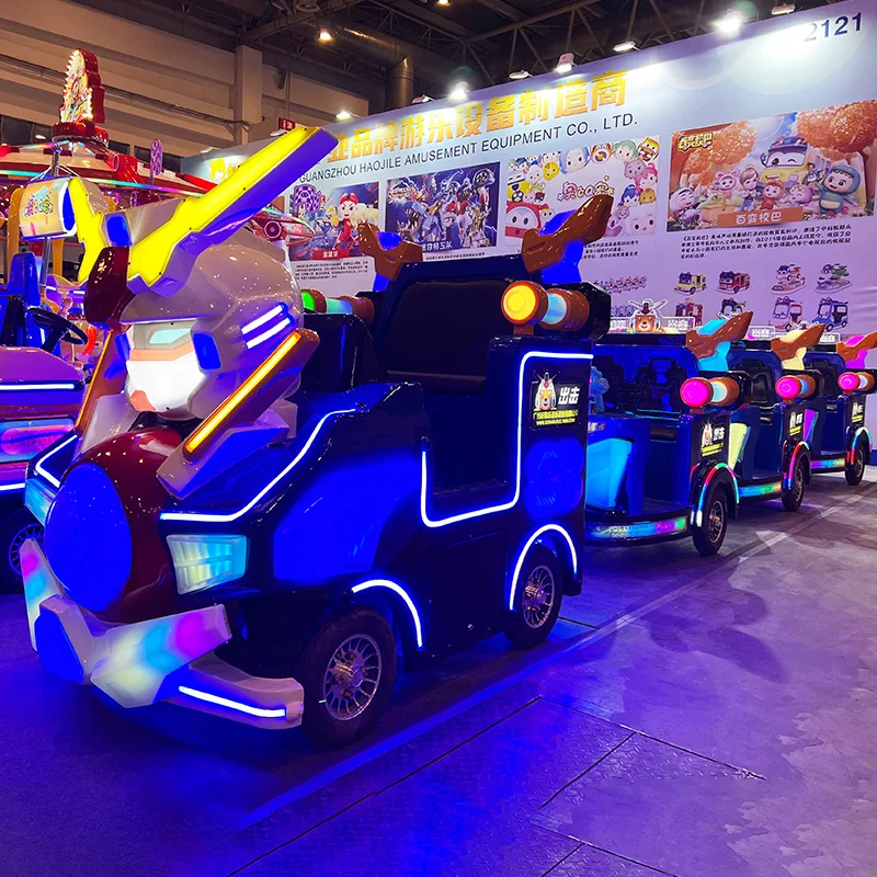 Family-Friendly Tourist Attraction Mecha Battle Train Trackless Electric Ride with LED Lights for Park and Amusement Park Use