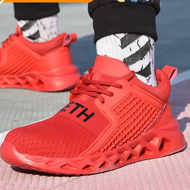 New style fly-woven mesh breathable labor protection site anti-smashing anti-piercing safe and light working mens shoes