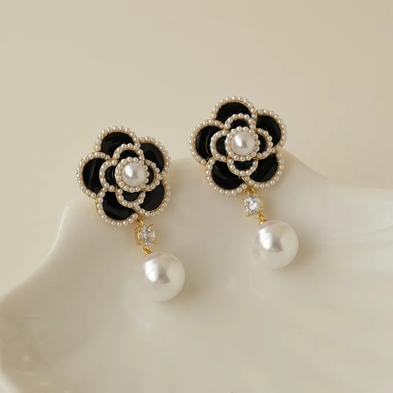 Camellia Designer Earings Collection Designer Jewelry Sets Rhinestone Stainless Steel Flower Pearls Earrings Latest Catalogue