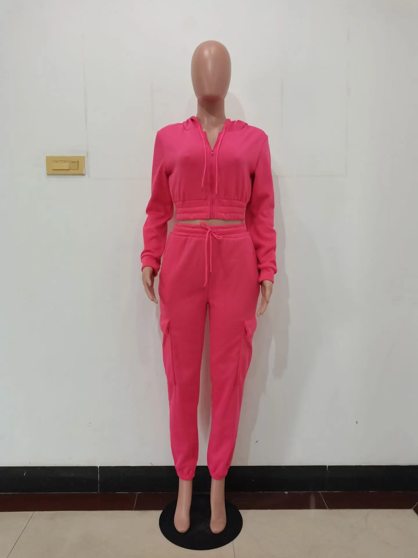 2023 Winter New Women Jogger Set Long Sleeve Fleece Thick Sweatsuits Two Pieces Cargo Pants And Zip Up Hoodie Set