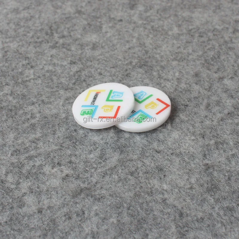 2022 Factory Cheap UV Plastic Coin and Token Chips Game Coins Jeton Caddie Plastic Tokens Craft Product
