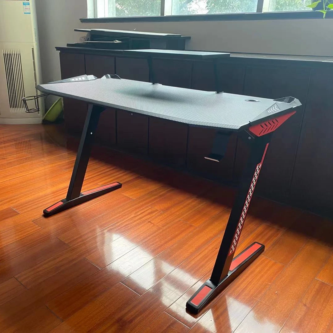 Профессиональный игровой стол клубный офисный типа Z компьютерный с красивым дизайном под заказ настольный из МДФ