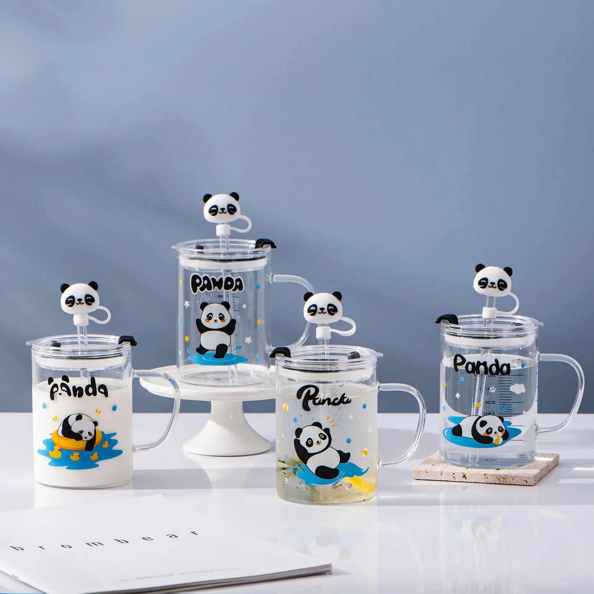2022 Manufacturers wholesale The new super cute Panda glass straw cup Student child milk cup Office desktop coffee mug