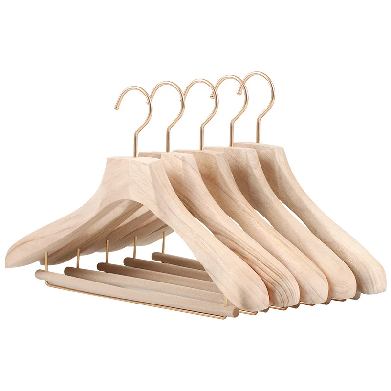 Household wholesale natural non-slip wide shoulder camphor wood clothes hanger for cloths