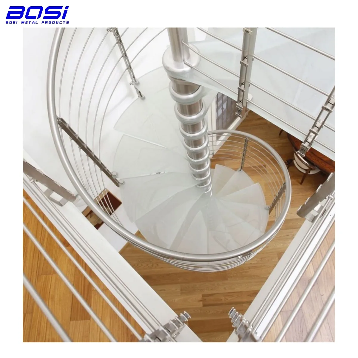 Новая модель комнатных спиральных лестниц с верхними деревянными перилами перила из углеродистой стали простая установка для наружного использования