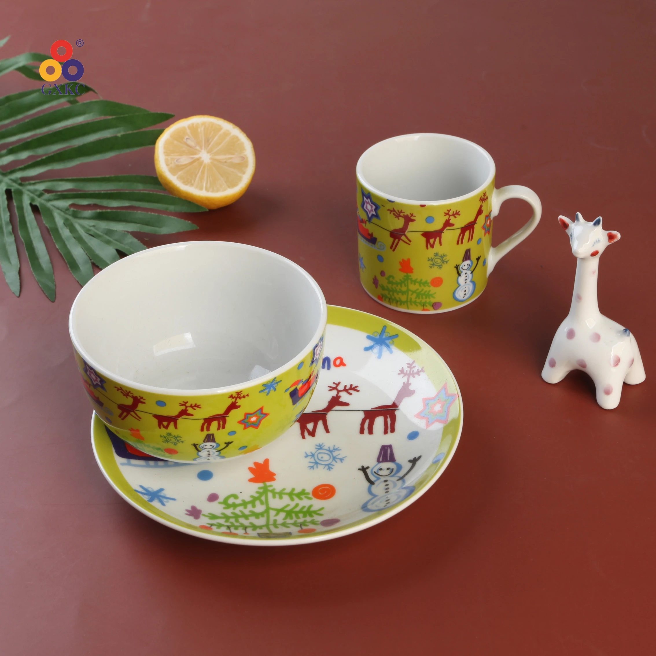 New Design Merry Chrstma Cute Dinner Set Kids Favorite Ceramic Mug Cereal Baby Bowl And Soup Plates Dinnerware Sets