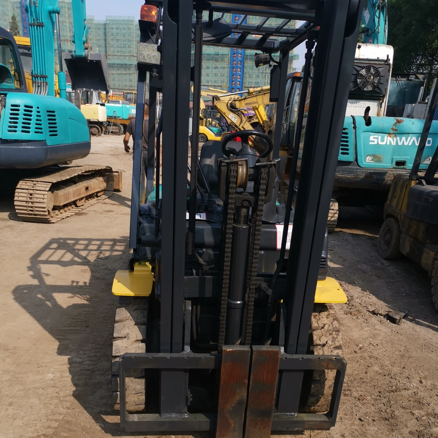 Вилочный погрузчик дизельный Komatsu 2 5 т сделано в Японии высокое качество отличная производительность низкая цена бесплатная доставка для Саудовской Аравии