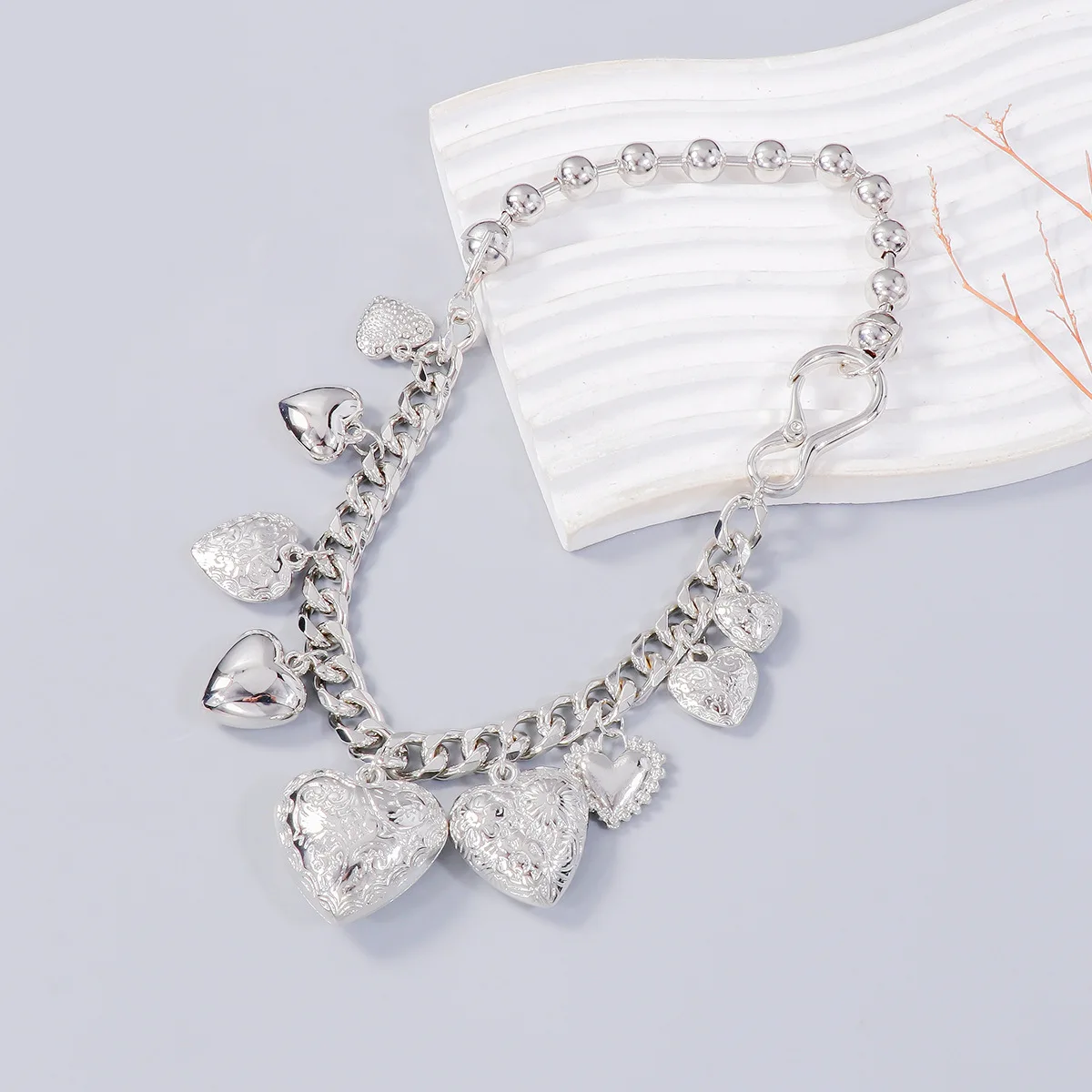 2024 Fashion Vintage ZA  Multi Layer Pearl Link Necklace for Women Alloy Heart Shaped Matt Gold Heart Drop Gift Jewellery