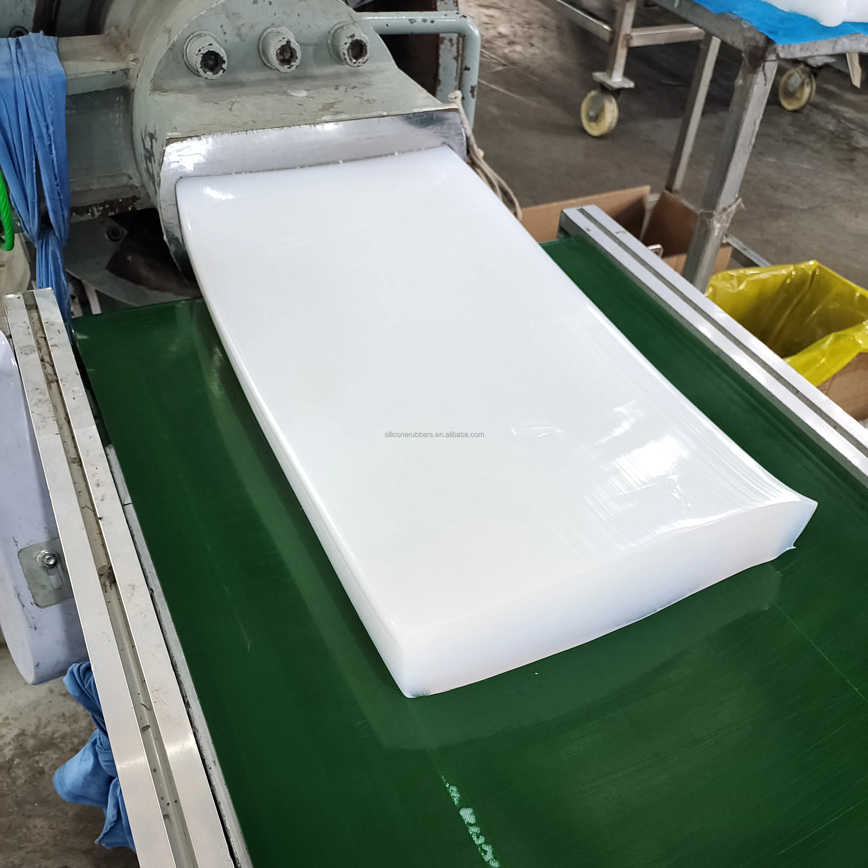 HTV Phenyl Silicone Rubber MY120 With Good Resistance To High And Low Temperature Super Reliability In Operation And Performance