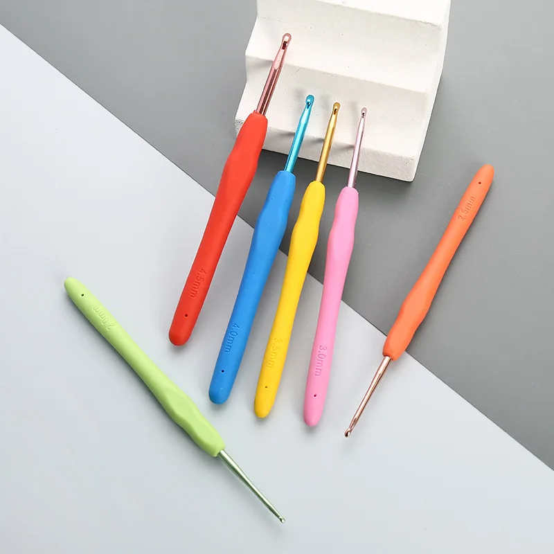 New Style TRP Aluminum Colorful Crochet for Knitting and Accessories Multicolor Knitting Needles Crochet Hook Set