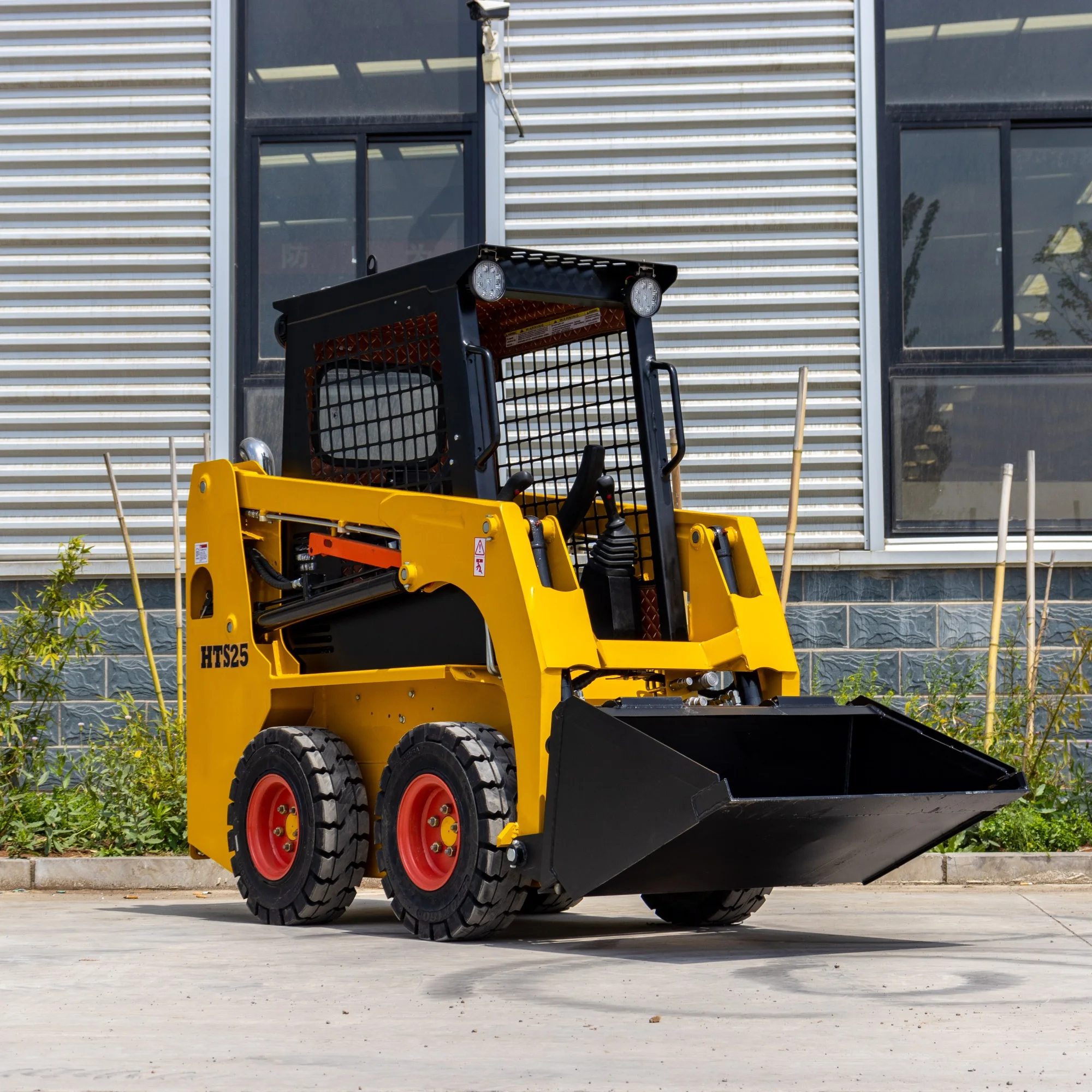 HTS25 skid steer loader mini skid steer CE/EPA China wholesale skid steer mini loader bucket for sale