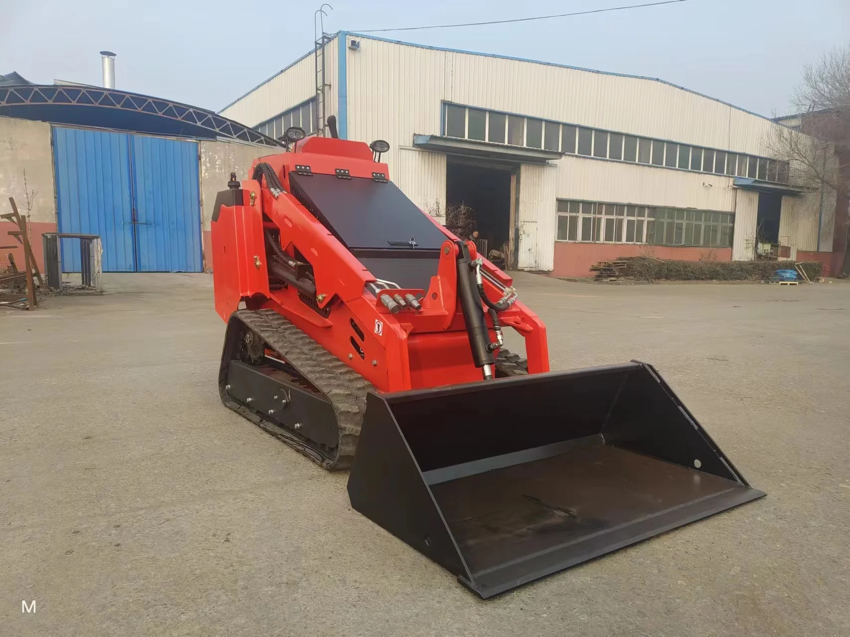 Euro 5 CE EPA 25hp Diesel crawler loader mini skid steer loader with bucket for construction site/home use/lease machinery
