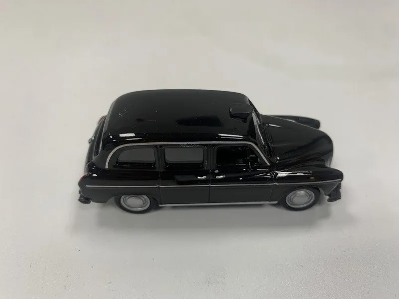 Индивидуальный логотип оптовая продажа рекламные Автомобильные Игрушки из металлического сплава Лондонское мини-такси маленькие игрушечные автомобили литые под давлением