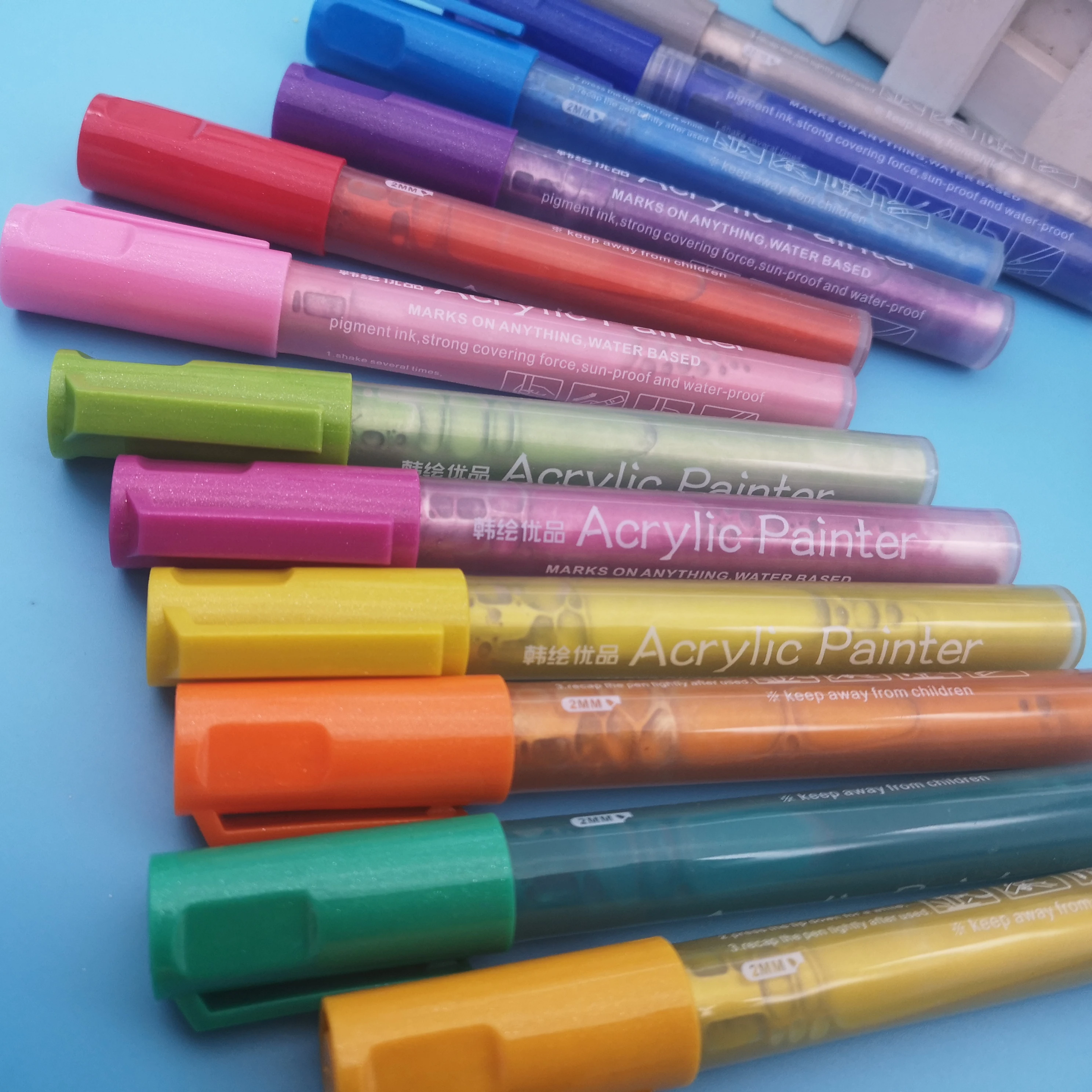 
waterproof UV protected glitter paint marker pen valve action by manufactory bullet tips or reversible tips 