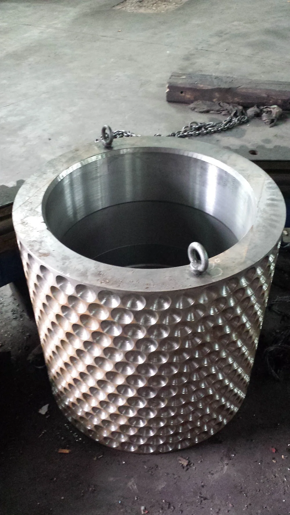 Steel crusher roller shell mining machine pellet parts roller sleeve