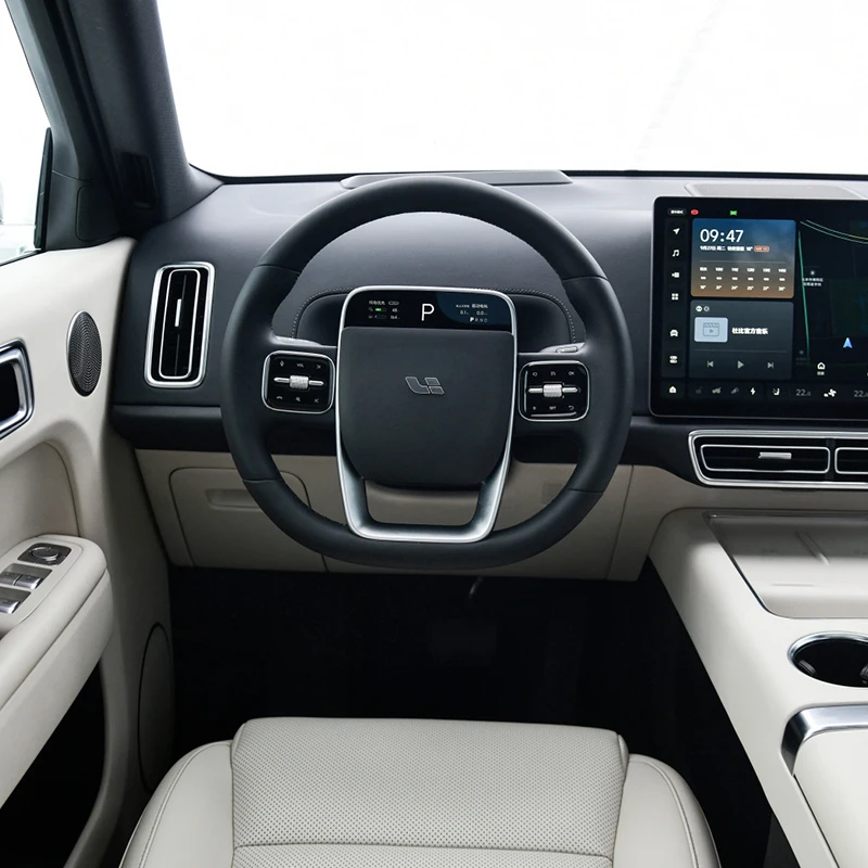 Предложение купить подержанный автомобиль 2023 Li L8 Max Edition двухмоторный полноприводный турбомотор расширенный диапазон китайских подержанных автомобилей